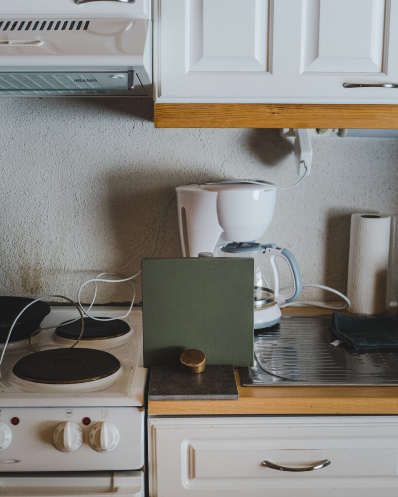 mökkikeittiö remontti suunnittelu